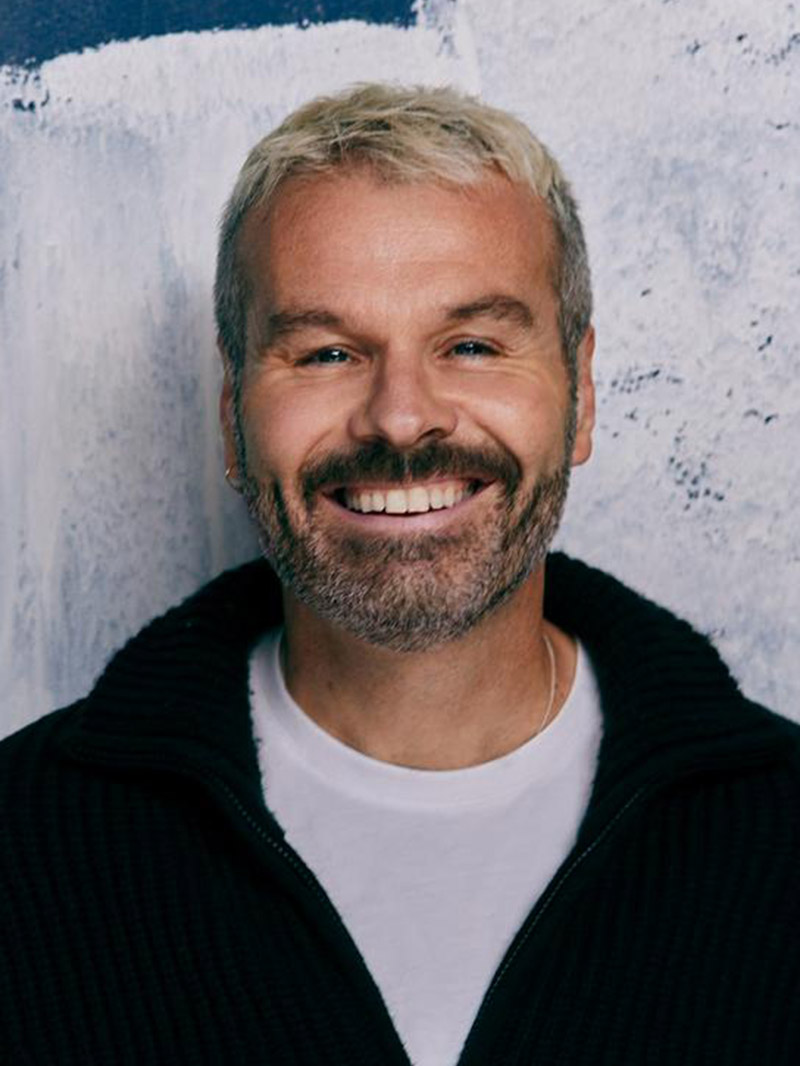 ラディスラス・ショラー（演出）